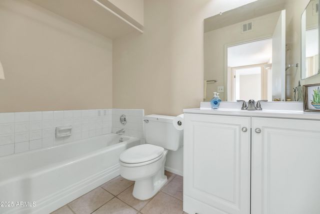 10126 W DESERT HILLS Drive, Sun City, AZ 85351