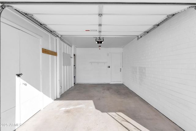 10126 W DESERT HILLS Drive, Sun City, AZ 85351