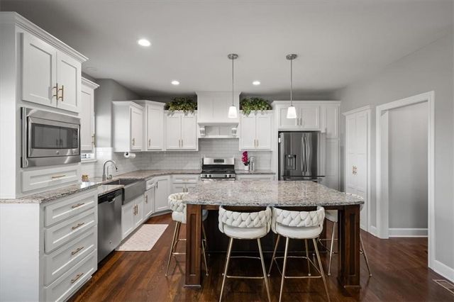 9419 N Bell Street, Kansas City, MO 64155