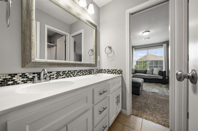 9419 N Bell Street, Kansas City, MO 64155
