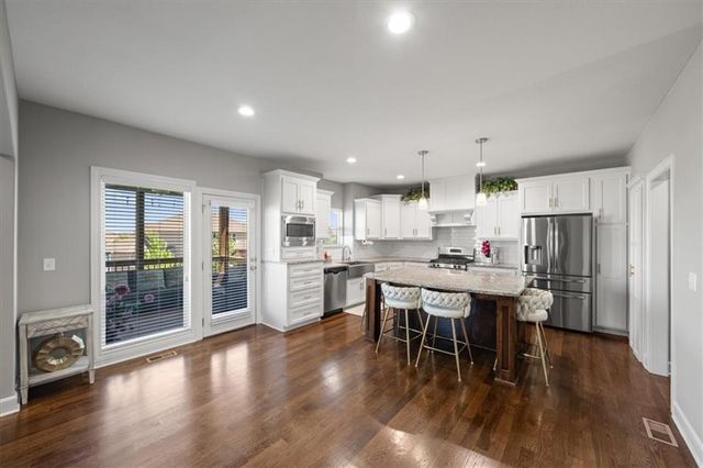 9419 N Bell Street, Kansas City, MO 64155