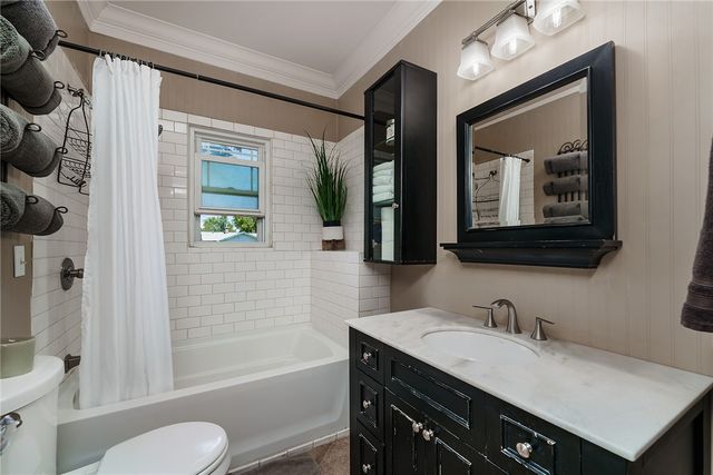 425 Clark Avenue, Billings, MT 59101