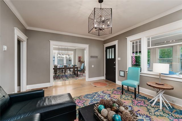 425 Clark Avenue, Billings, MT 59101