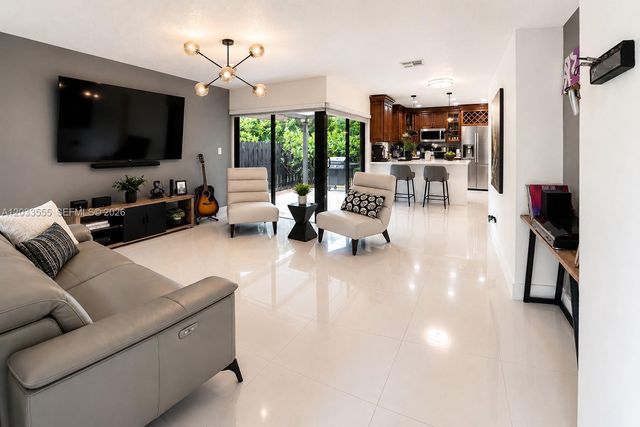 12737 SW 68th Terrace, Miami, FL 33183