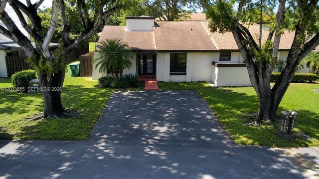 12737 SW 68th Terrace, Miami, FL 33183