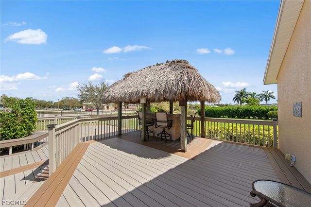 2061 Cape Heather CIR, Cape Coral, FL 33991