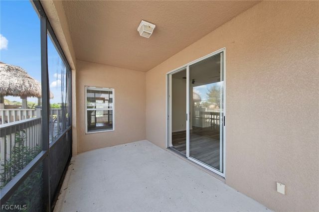 2061 Cape Heather CIR, Cape Coral, FL 33991