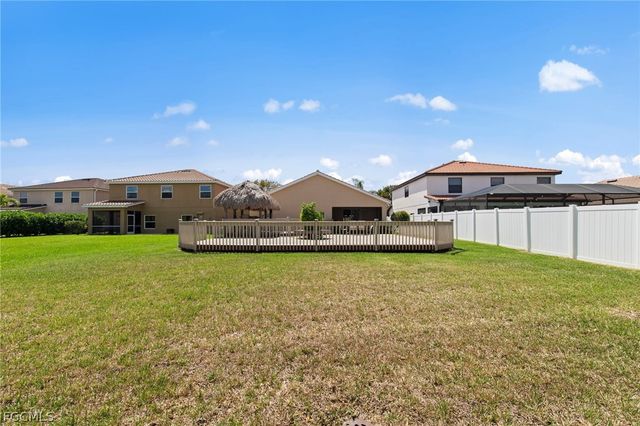 2061 Cape Heather CIR, Cape Coral, FL 33991