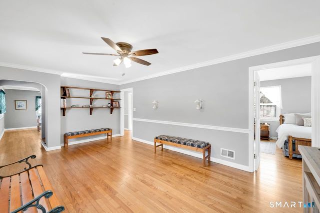 59 Birdsview Avenue, New Hartford, CT 06057