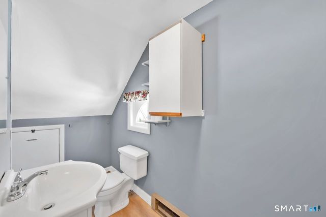 59 Birdsview Avenue, New Hartford, CT 06057