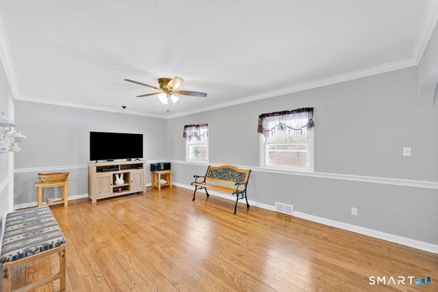 59 Birdsview Avenue, New Hartford, CT 06057