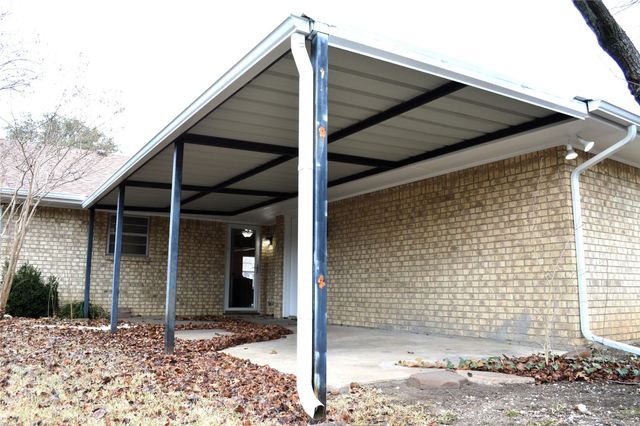 101 Noel Street, Waxahachie, TX 75165