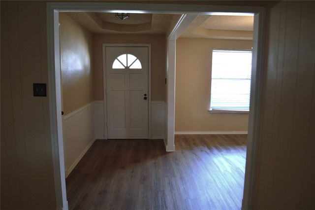 101 Noel Street, Waxahachie, TX 75165