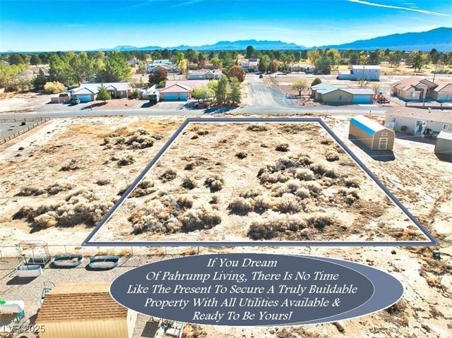 1580 East Laguna Street, Pahrump, NV 89048