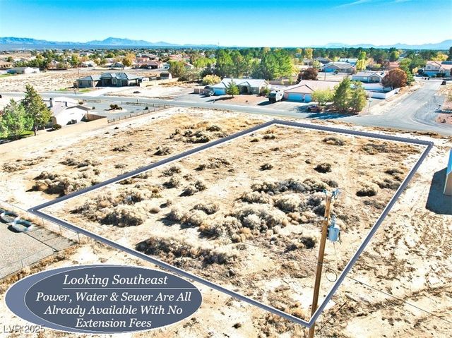 1580 East Laguna Street, Pahrump, NV 89048