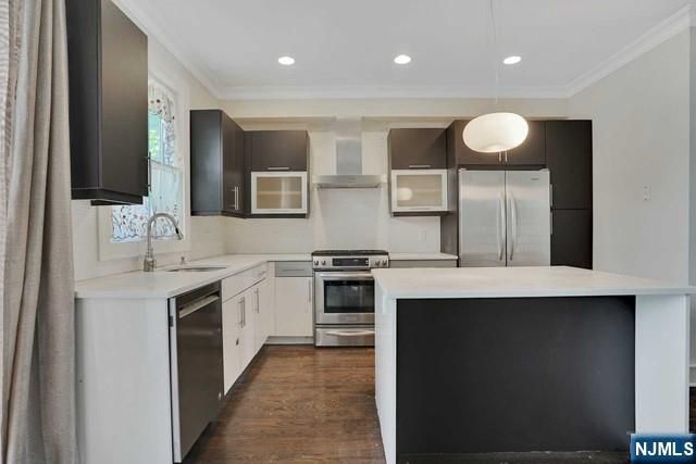 1538 River Road 5, Edgewater, NJ 07020
