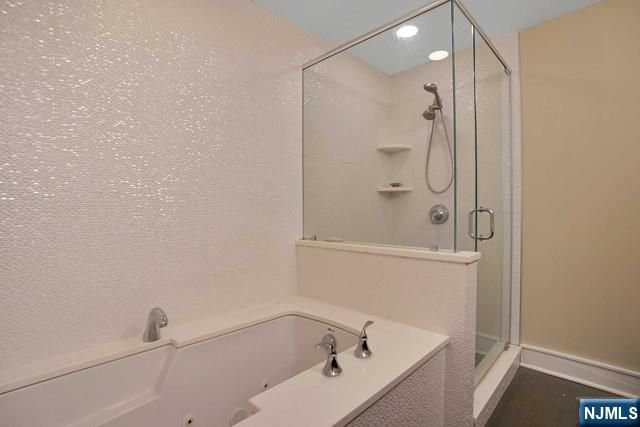1538 River Road 5, Edgewater, NJ 07020
