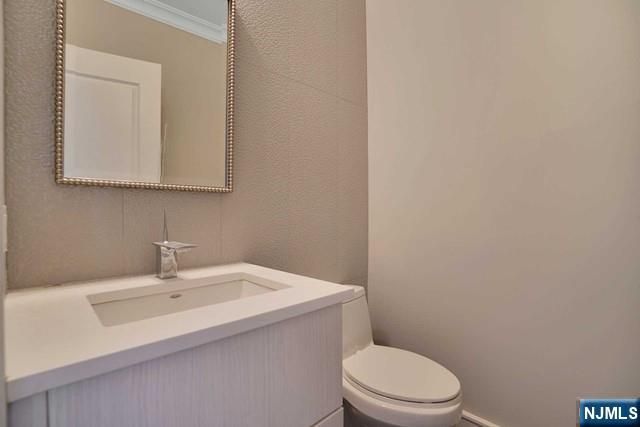 1538 River Road 5, Edgewater, NJ 07020