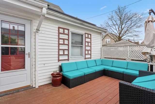 120-124 Sheridan St, Lynn, MA 01902