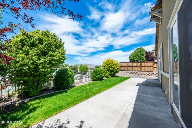 5433 Desertstone Drive, Sparks, NV 89436