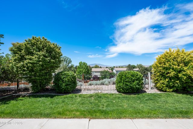 5433 Desertstone Drive, Sparks, NV 89436