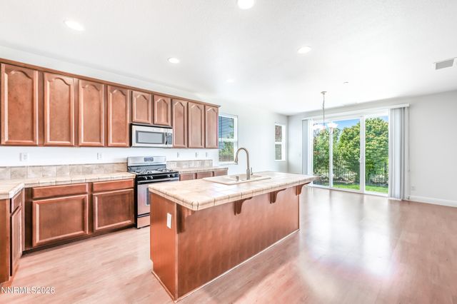 5433 Desertstone Drive, Sparks, NV 89436