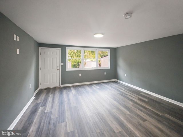 3233 KESSLER RD, Halethorpe, MD 21227