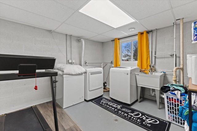 3343 Stratford AVENUE, Racine, WI 53402