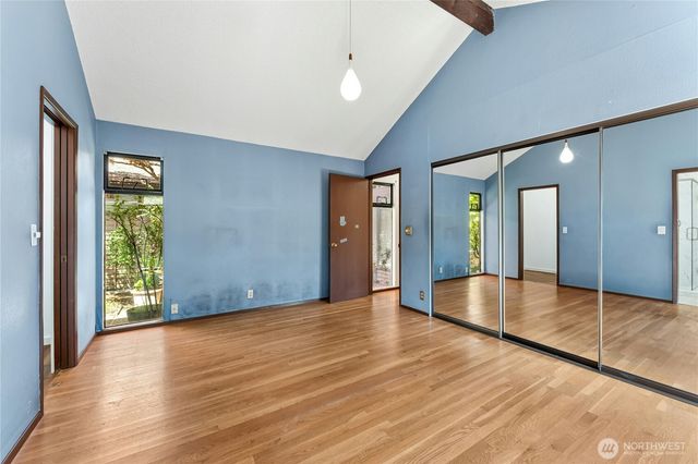 2258 40th Avenue E, Seattle, WA 98112