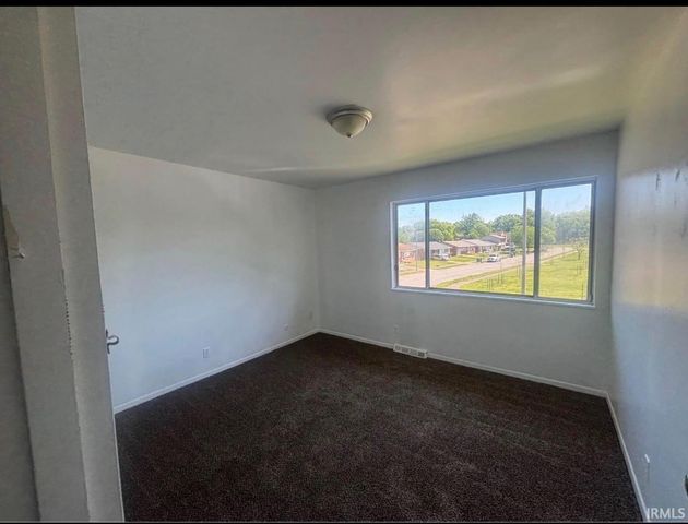 2401 Beech Drive, Evansville, IN 47714