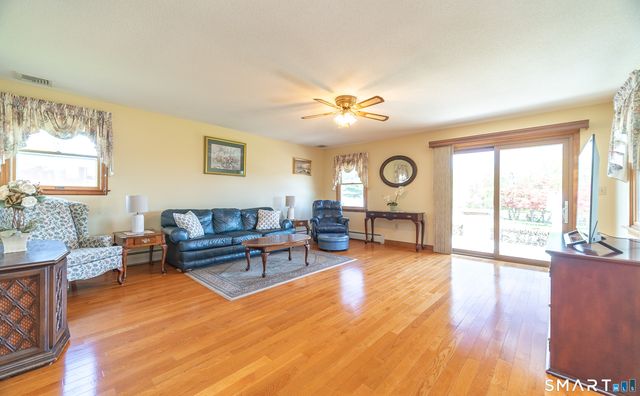 68 Pleasant View Drive, Middletown, CT 06457