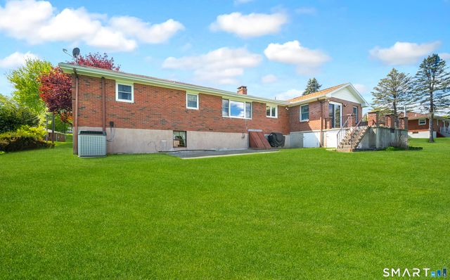 68 Pleasant View Drive, Middletown, CT 06457
