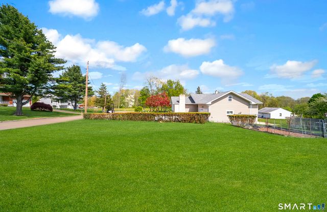 68 Pleasant View Drive, Middletown, CT 06457