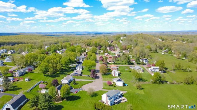 68 Pleasant View Drive, Middletown, CT 06457