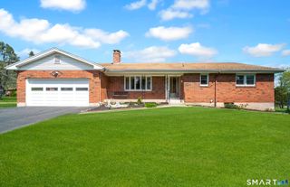 68 Pleasant View Drive, Middletown, CT 06457
