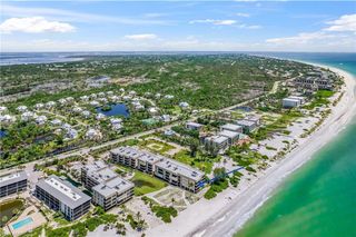 2721 W Gulf DR # 201, Sanibel, FL 33957