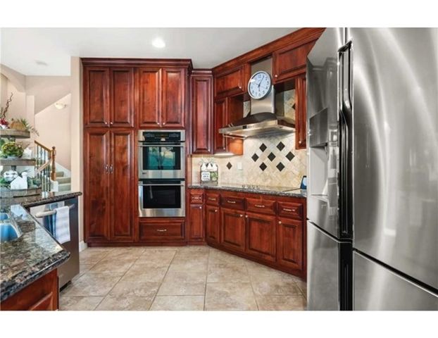 30610 Early Round Drive, Canyon Lake, CA 92587