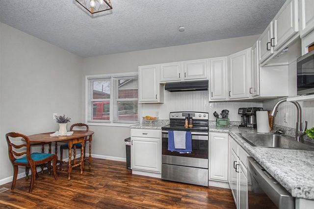 614 Maxwell Street, Maxwell, IA 50161