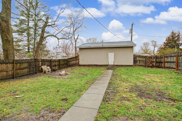 614 Maxwell Street, Maxwell, IA 50161