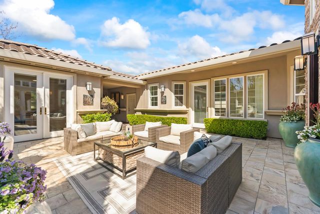 5033 Skellig Rock Way, El Dorado Hills, CA 95762