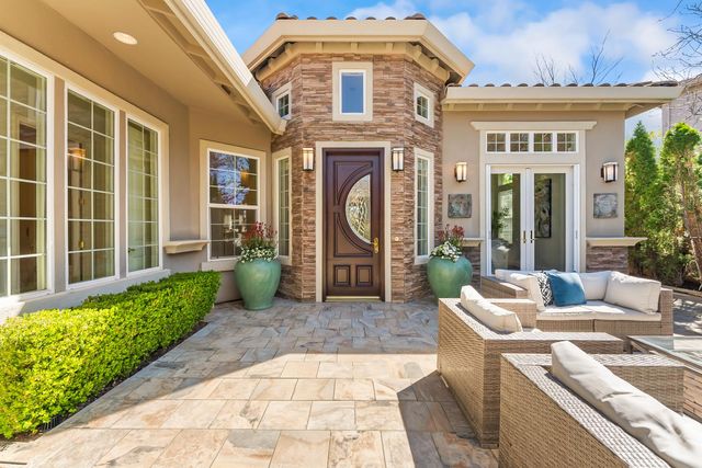 5033 Skellig Rock Way, El Dorado Hills, CA 95762