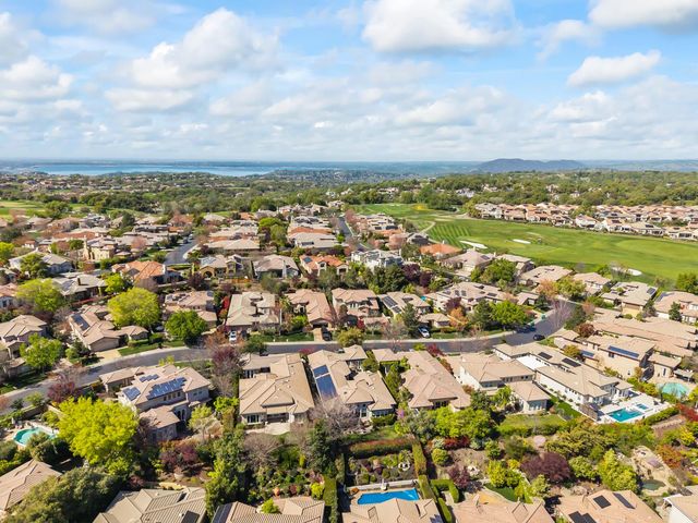 5033 Skellig Rock Way, El Dorado Hills, CA 95762