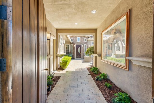 5033 Skellig Rock Way, El Dorado Hills, CA 95762
