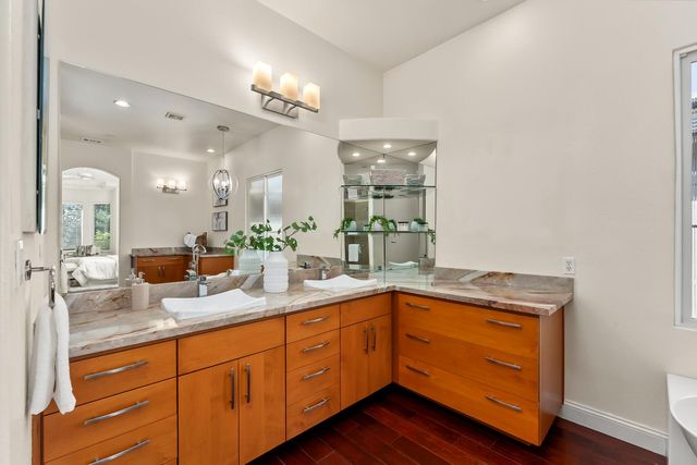 5033 Skellig Rock Way, El Dorado Hills, CA 95762