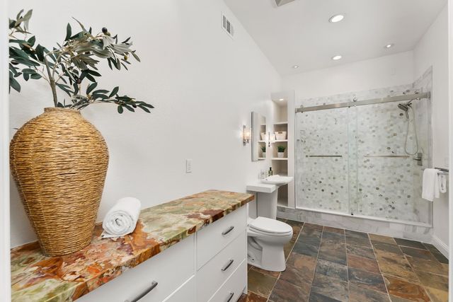 5033 Skellig Rock Way, El Dorado Hills, CA 95762