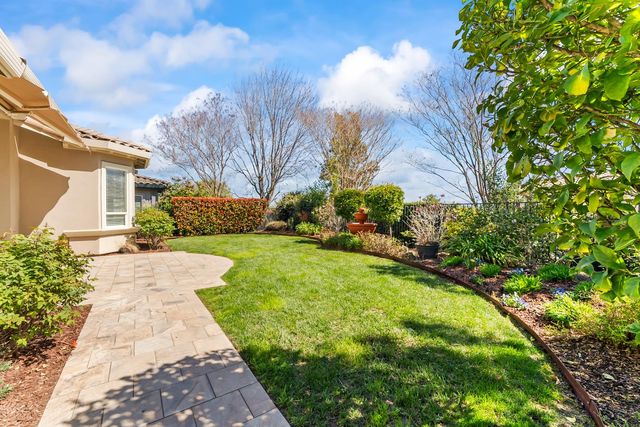 5033 Skellig Rock Way, El Dorado Hills, CA 95762