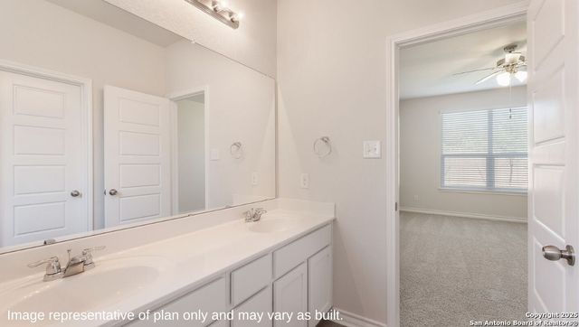 20853 Stonework Spur, San Antonio, TX 78266