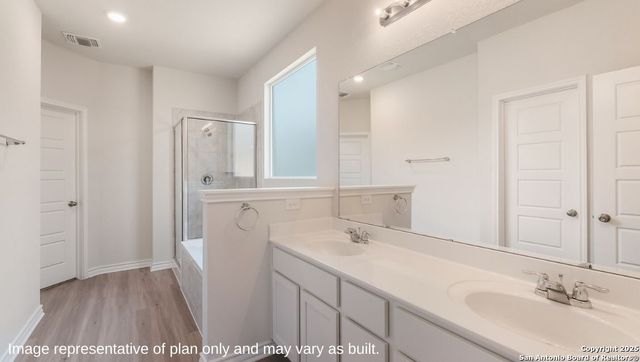 20853 Stonework Spur, San Antonio, TX 78266