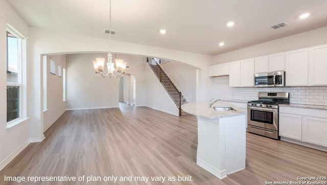 20853 Stonework Spur, San Antonio, TX 78266