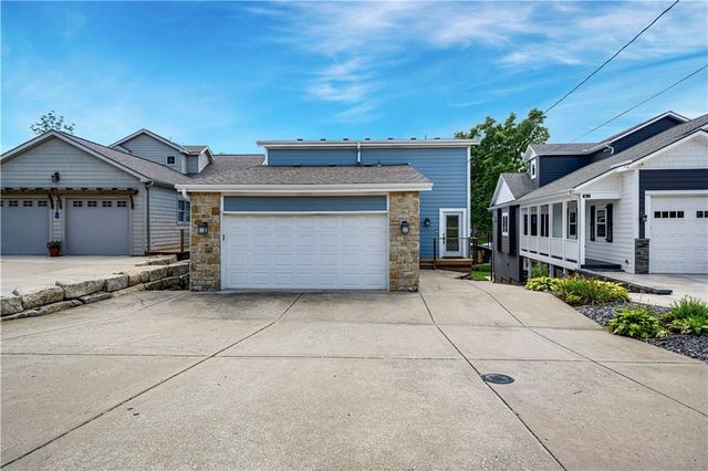 3 W Street, Lake Lotawana, MO 64086